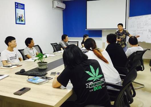 業(yè)務(wù)在學(xué)習(xí)氣液增壓缸解決方案