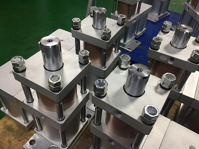 7噸標準型氣液增壓缸細節圖1